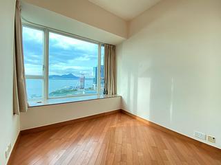 Tung Chung - Coastal Skyline Phase 4 Le Bleu Deux 05
