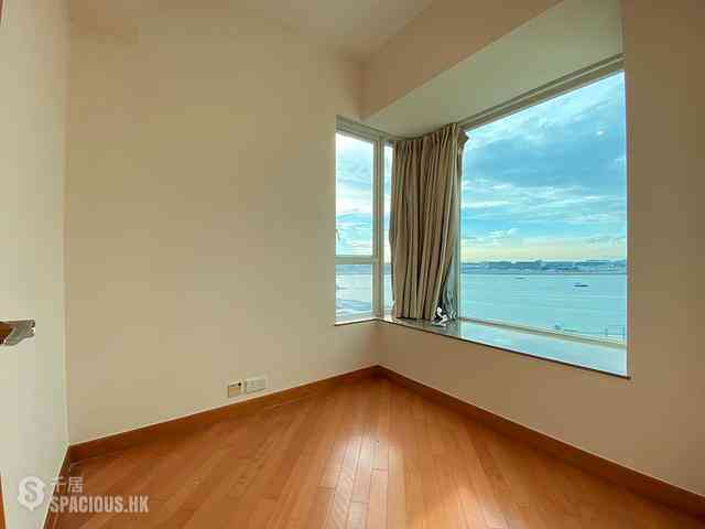 Tung Chung - Coastal Skyline Phase 4 Le Bleu Deux 06