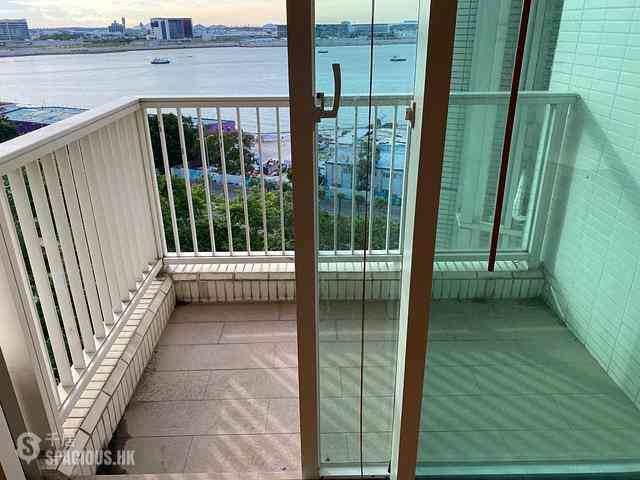 Tung Chung - Coastal Skyline Phase 4 Le Bleu Deux 11