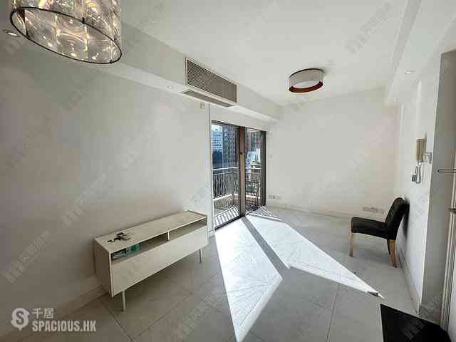 Wan Chai - The Zenith 04