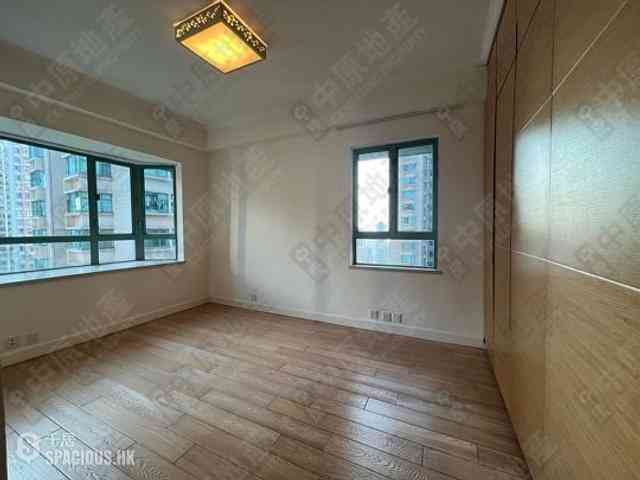 Mid Levels Central - Goldwin Heights 05