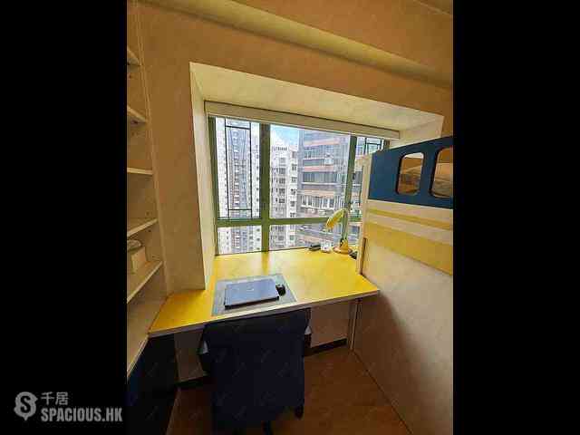 Mid Levels Central - Goldwin Heights 06