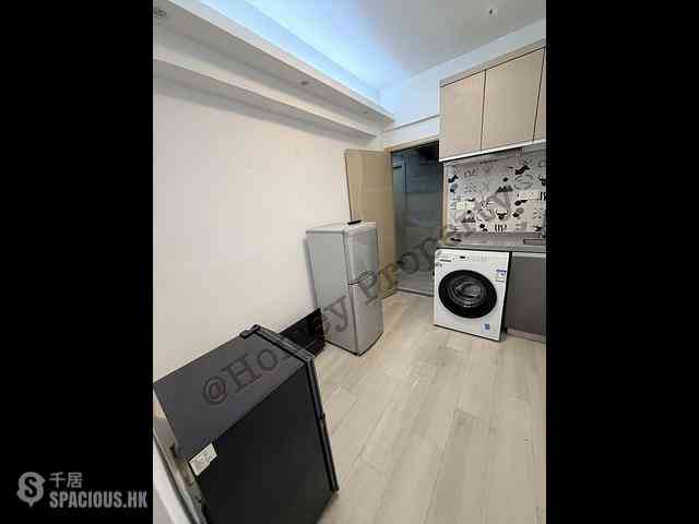 Quarry Bay - Lai King Mansion 03