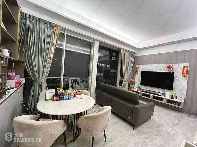 Pok Fu Lam - Royalton 03