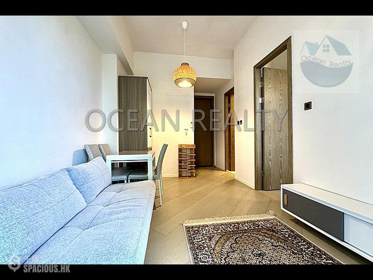 Clear Water Bay - Mount Pavilia 01