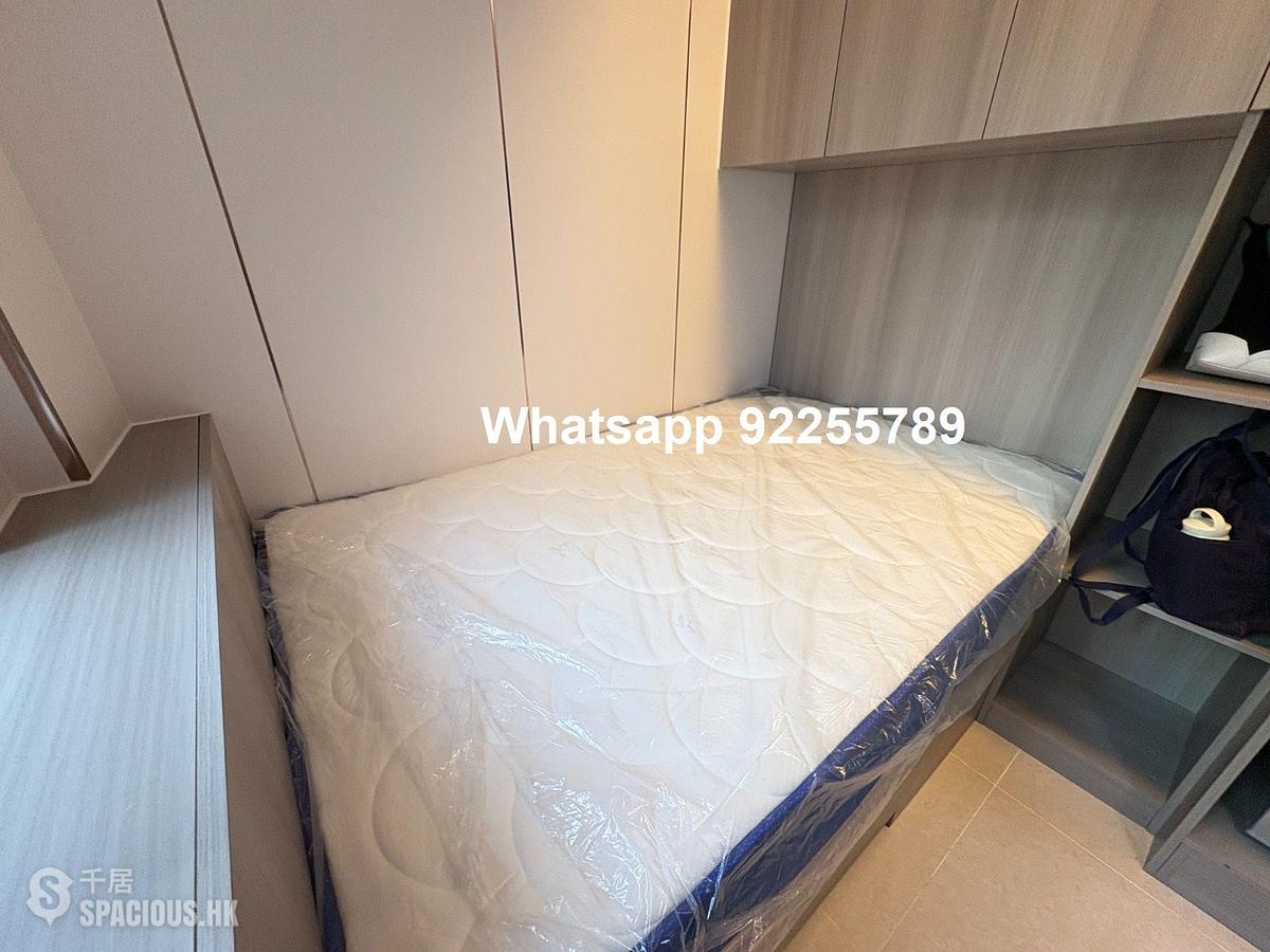 Soho - 18, Elgin Street 01