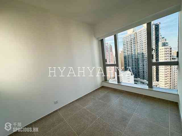Sai Ying Pun - No.8 Hing Hon Road (Resiglow-Bonham) 07