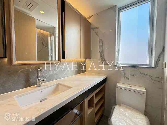 Sai Ying Pun - No.8 Hing Hon Road (Resiglow-Bonham) 09