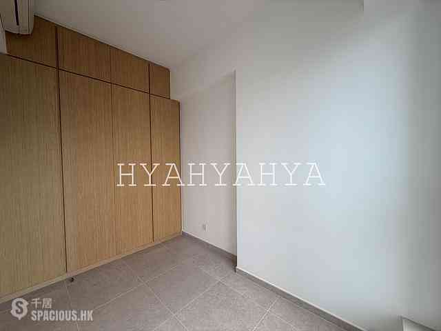 Sai Ying Pun - No.8 Hing Hon Road (Resiglow-Bonham) 04