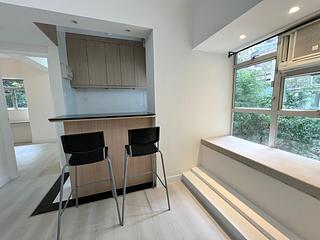 Wan Chai - Manrich Court 02