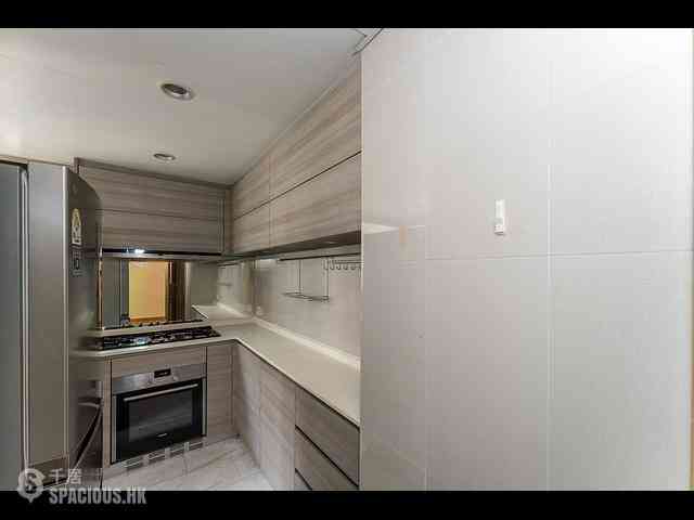 Tung Chung - The Visionary Tower 9 10