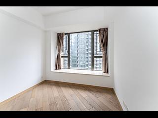 Tung Chung - The Visionary Tower 9 03
