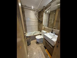 Tseung Kwan O - The Parkside Block 2A 06