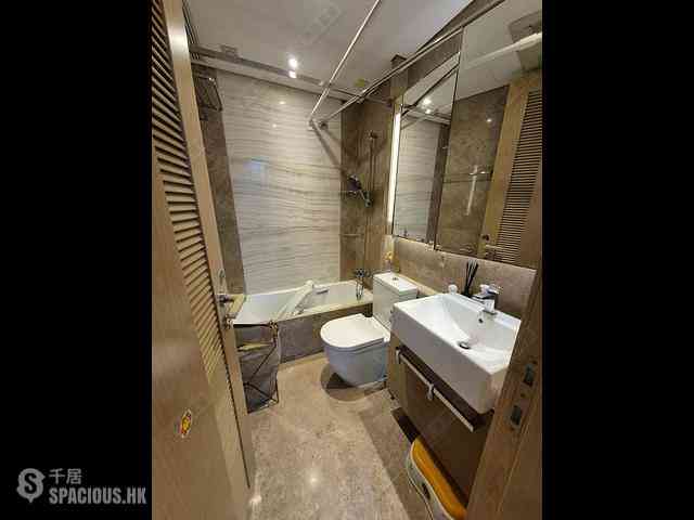Tseung Kwan O - The Parkside Block 2A 06