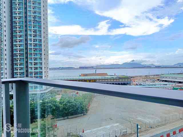 Tung Chung - Century Link Phase 1 Tower 5A 11