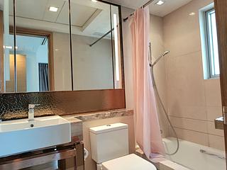 Tung Chung - Century Link Phase 1 Tower 5A 08