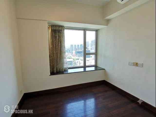 West Kowloon - Sorrento 03