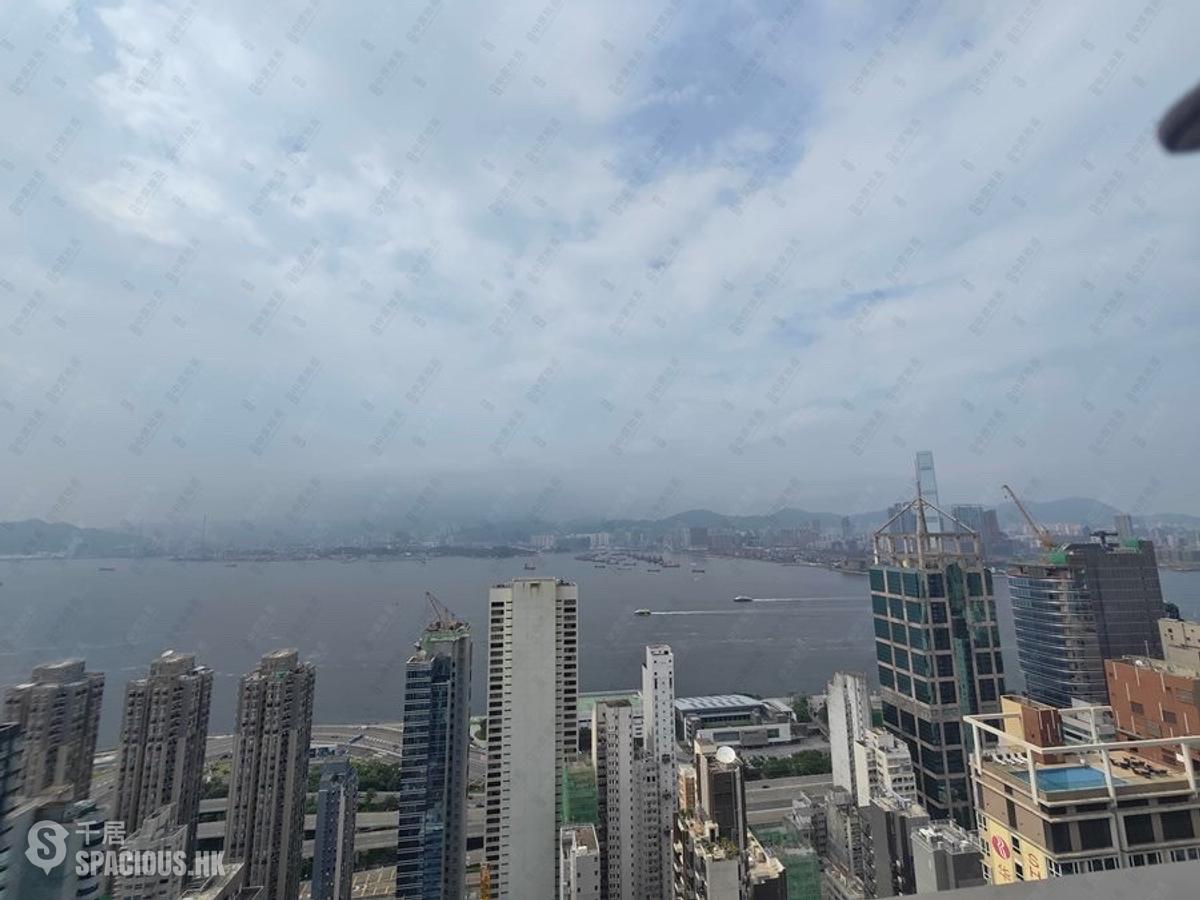 Sai Ying Pun - Island Crest 01