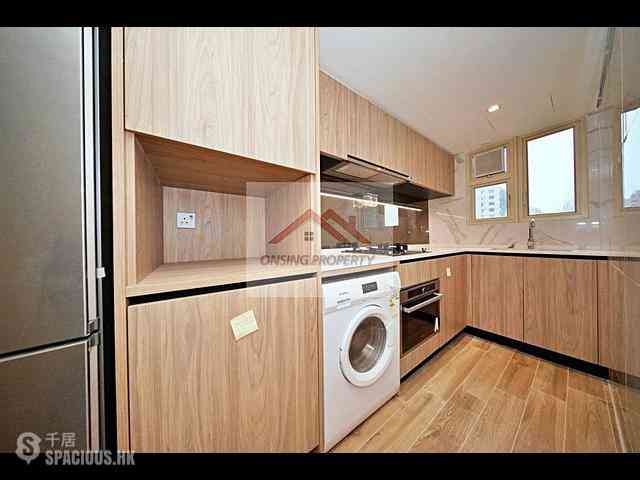 Mid Levels Central - St. Joan Court 04
