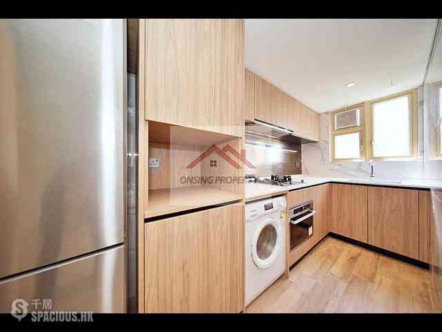 Mid Levels Central - St. Joan Court 04