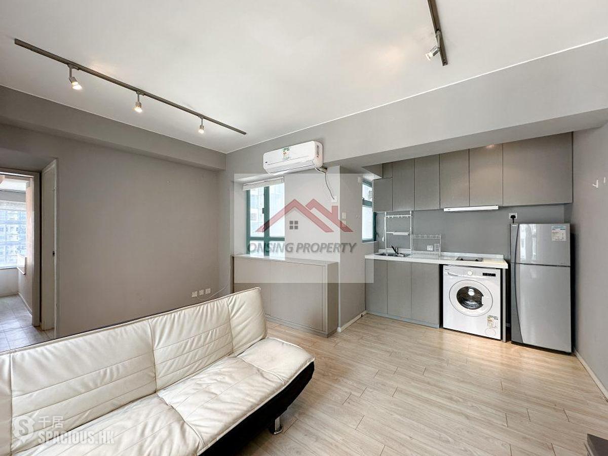 Causeway Bay - The Grandeur 01