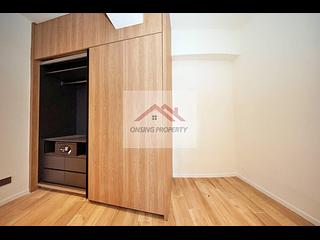 Mid Levels Central - St. Joan Court 07