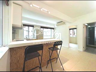 Wan Chai - Sau Wah Court 03
