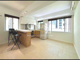 Wan Chai - Sau Wah Court 04