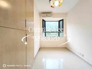 Tai Hang - Ronsdale Garden 08