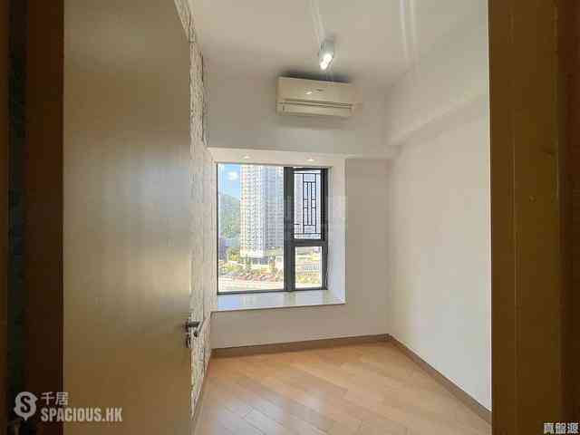 Tseung Kwan O - The Wings II Block 1B 04