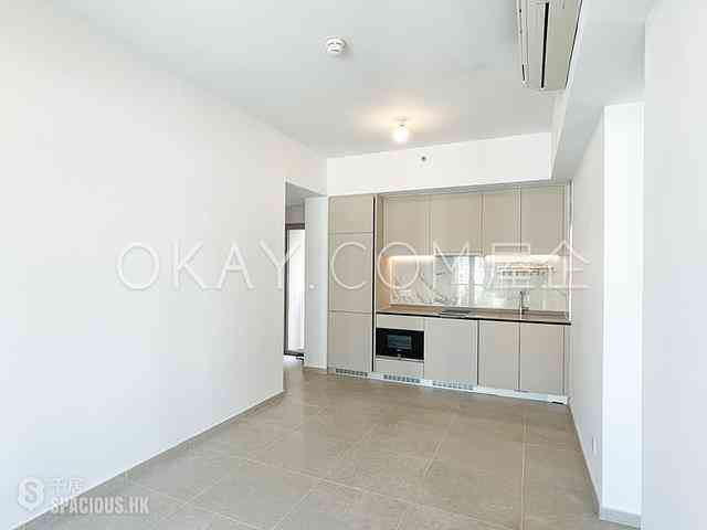 Sai Ying Pun - No.8 Hing Hon Road (Resiglow-Bonham) 03