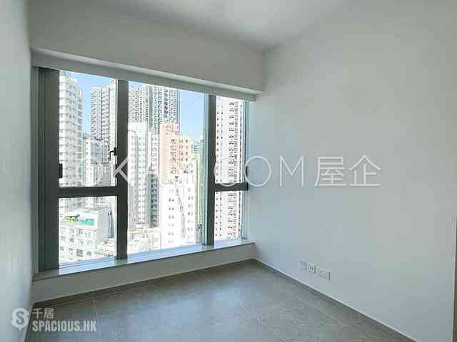 Sai Ying Pun - No.8 Hing Hon Road (Resiglow-Bonham) 06