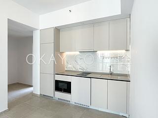 Sai Ying Pun - No.8 Hing Hon Road (Resiglow-Bonham) 11