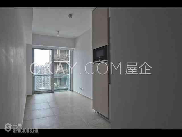 Sai Ying Pun - No.8 Hing Hon Road (Resiglow-Bonham) 02