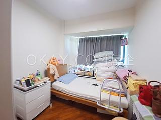 Mid Levels West - 80 Robinson Road 05