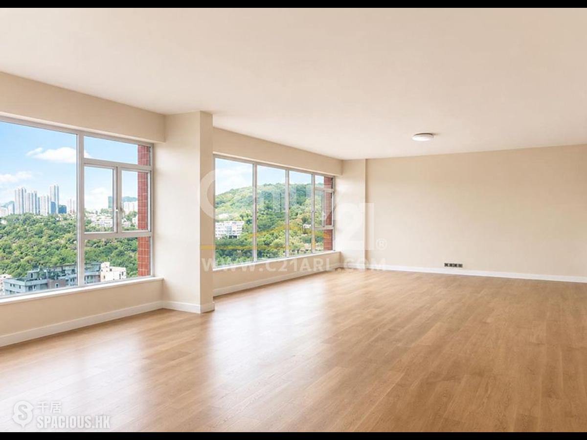 Stubbs Road - Leon Court 01