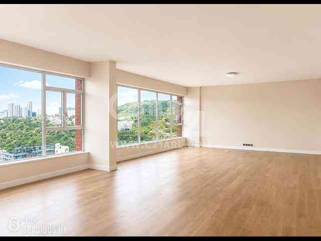 Stubbs Road - Leon Court 01