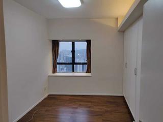 Mid Levels Central - Birchwood Place 04