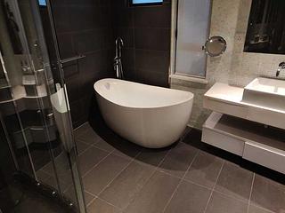 Mid Levels Central - Birchwood Place 08