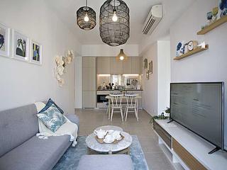 Sai Ying Pun - No.8 Hing Hon Road (Resiglow-Bonham) 06
