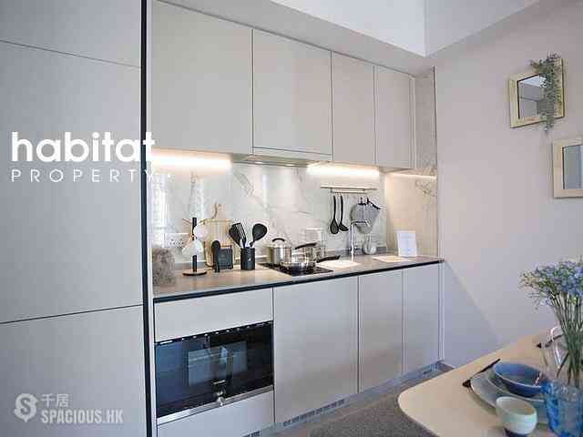 Sai Ying Pun - No.8 Hing Hon Road (Resiglow-Bonham) 08