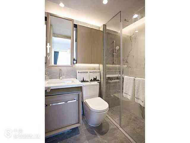 Sai Ying Pun - No.8 Hing Hon Road (Resiglow-Bonham) 08
