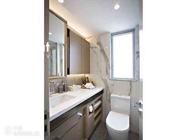 Sai Ying Pun - No.8 Hing Hon Road (Resiglow-Bonham) 10