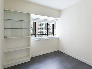 Mid Levels Central - The Grand Panorama 06