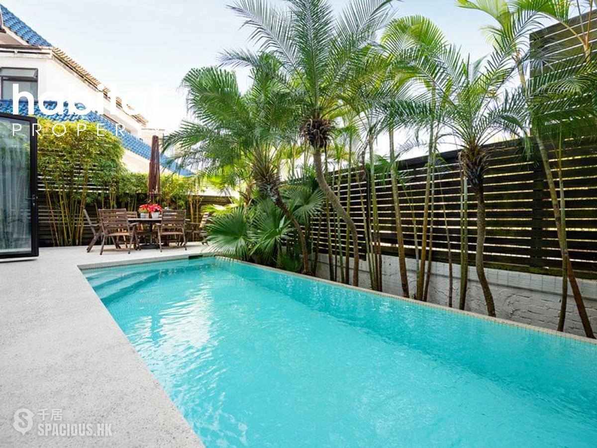 Clear Water Bay - The Green Villa 01