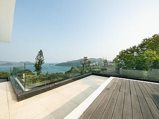 Clear Water Bay - Silverstrand Garden 14