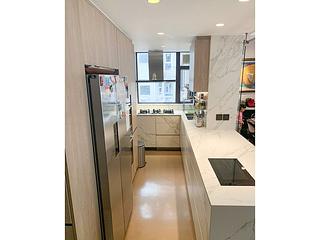 Mid Levels West - Skyline Mansion 04