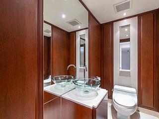 The Peak - Kellett Villas 20