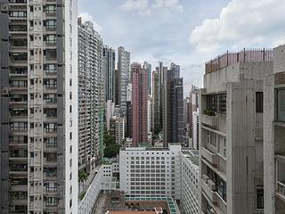 Mid Levels Central - Townplace Soho 06