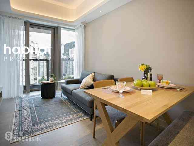 Mid Levels Central - Townplace Soho 01